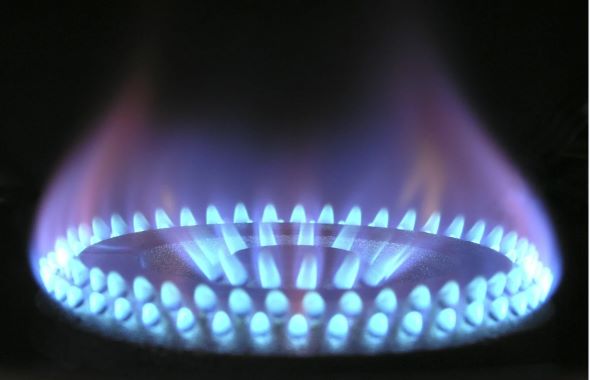 Ilustracja do informacji: NOWY DODATEK – ZWROT PODATKU VAT ZA GAZ dla gospodarstw domowych, które używają gazu do celów grzewczych